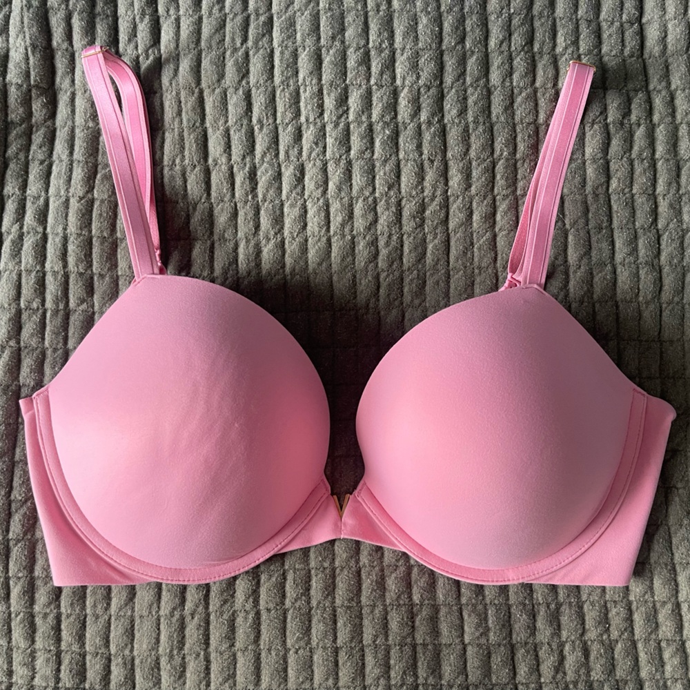 🩷💕Victoria secret push up bra 💕🩷